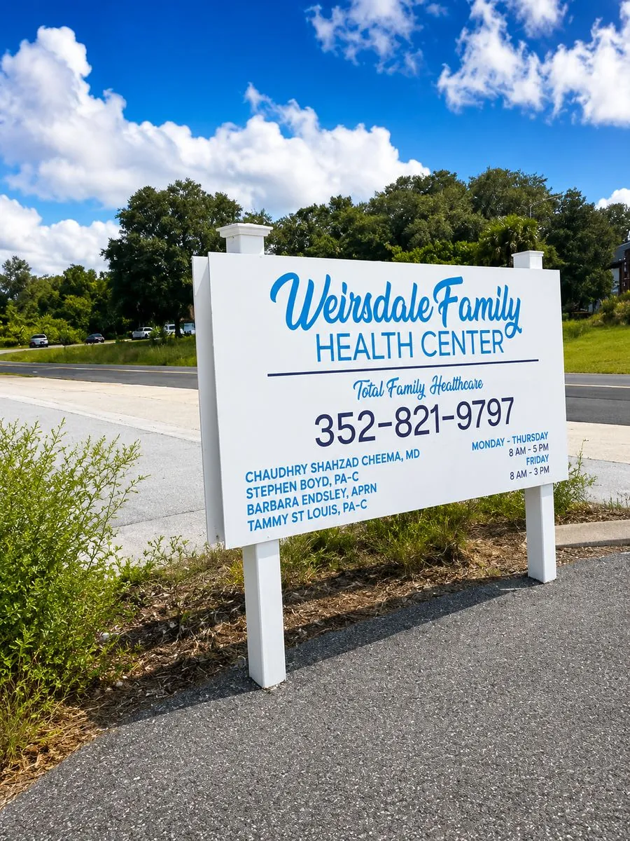 Weirsdale Family Health Center sign on County Road 25